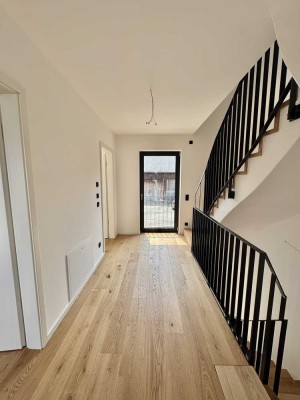 ***Neubau DHH Pentling - Terr/Garten - Keller - Garage!***