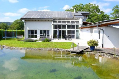 Gewerbepark - Büros, Lager u. Werkstatt dazu ein luxuriöses  Wohnhaus mit Natur-Badeteich