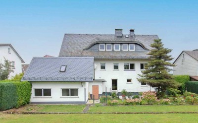 Ein Zuhause voller Wärme und Möglichkeiten – großzügiges Einfamilienhaus mit Traumgarten in Driedorf