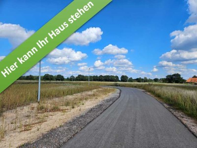 Mit Grundstück, Familienleben auf einer Ebene in Flettmar.