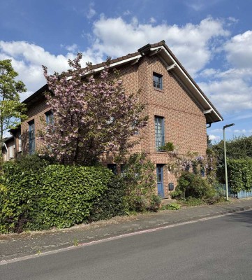 Charmantes Einfamilienhaus in bevorzugter Lage von Neuss (Gnadental)