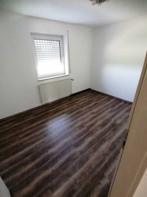 5-Zimmer-Wohnung mit Balkon in Mauerstetten