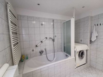 Schöne 4-Zi. Etagenwohnung PF-Südweststadt  105 m² 1100€ 2. Obergeschoss