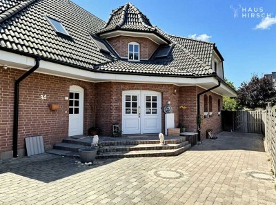 Ihre Villa mit Einliegerwohnung, traumhaften Garten und Teich - Alles unter einem Dach