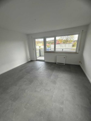 Neu renovierte 3 Zimmer Wohnung zu vermieten