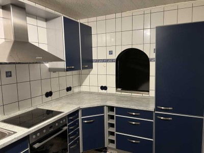 Exklusive, vollst. renovierte 4-Zimmer-Wohnung mit geh. Innenausstattung mit Balkon und EBK in Mainz