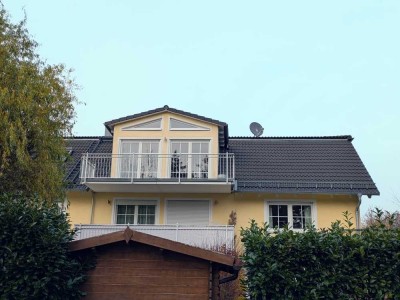 Traumhafte 2 Zimmer DG-Wohnung an der Aubinger Lohe