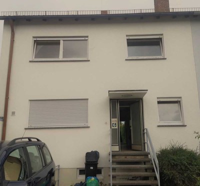 Sonnige Doppelhaushälfte mit 7 Zimmern und Garten in Ulm-Bollingen