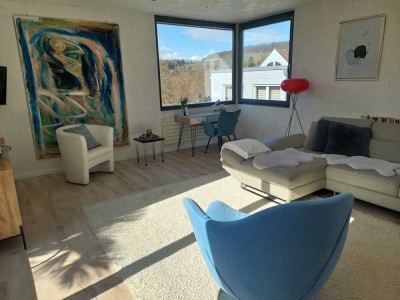 Möbliertes exklusives Loft mit Terrasse im Heilbronner Osten
