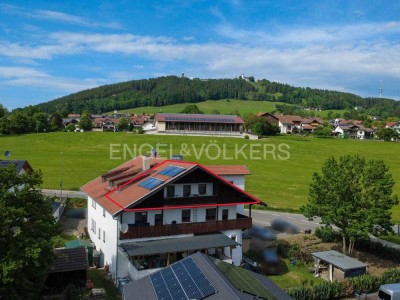 Lichtdurchflutete 3-Zimmer-Dachgeschosswohnung mit Weitblick in Hohenpeißenberg
