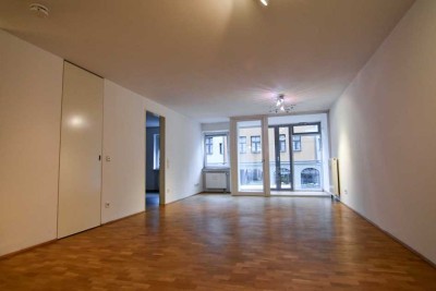 Schöne 3-Zimmer-Wohnung mit Wintergarten, TG-Stellplatz und Hausmeisterservice!