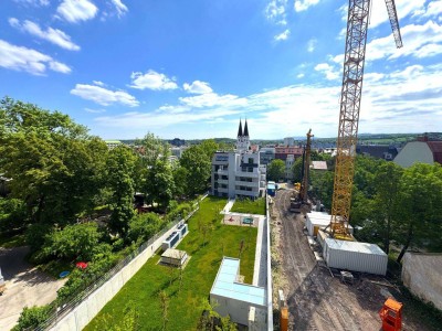 IDYLLE TRIFFT STADTLEBEN – FREIFLÄCHEN - LUFTWÄRMEPUMPE – KELLER – GARAGE – U-BAHN!