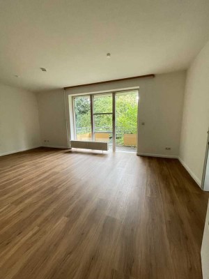 Helle 1-Zimmer Wohnung mit Balkon und TG-Stellplatz