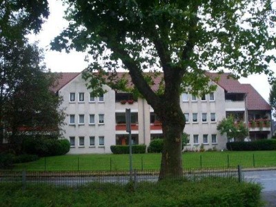 Preisgünstige und praktische 2-Zi.-Wohnung mit Ausblick (WBS)