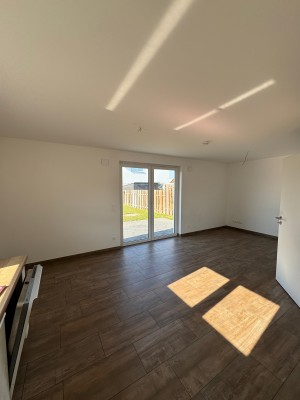 Moderne Doppelhaushälfte in exklusiver Lage – Ihr neues Zuhause in Magdeburg Cracau wartet!