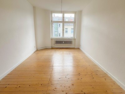 2 Zi Altbau in Neukölln. Ab sofort ohne Provision