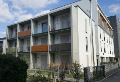 Tolles Studentenapartment mit Balkon und vollmöbliert.