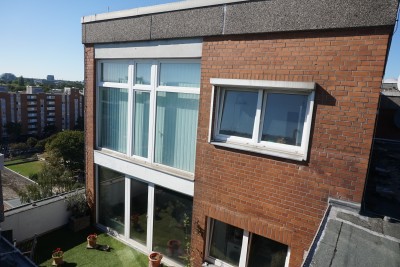 Von Privat: Penthouse mit Dachgarten und Sauna