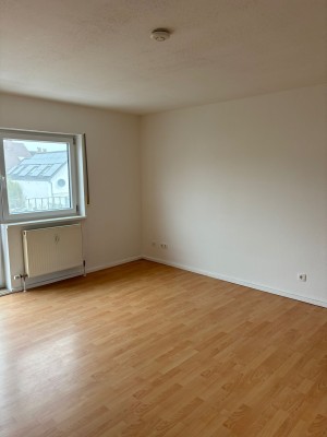 Schöne 3-Zimmer Wohnung mit Terrasse in Brühl-Rohrhof