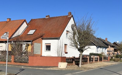 Einfamilienhaus als Anbau- Doppelhaus