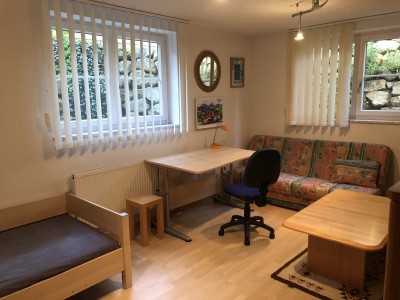 Charmantes Zimmer im Souterrain