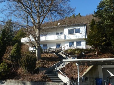 grosszügiges 2-Familien-Generationenhaus mit herrlichem Fernblick