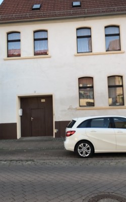 Wohnhaus zentrale Stadtlage mit Hofauffahrt