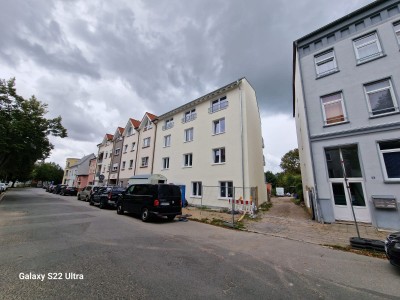 große helle 4 Raum Wohnung - Erstbezug - WG geeignet