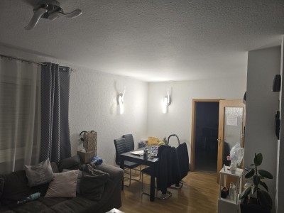 Suche Nachmieter für eine schöne und gemütliche 3 Zimmer Wohnung. Die Küche kann auch übernommen werden.