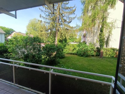 Raumwunder, 2-Z-ETW, Hochparterre, Balkon, Garage, TLB, EBK, Einbauschrank, Kellerabteil, Dachabteil, 179 000€