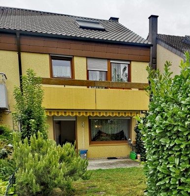 Reihenhaus mit Garten und Garage