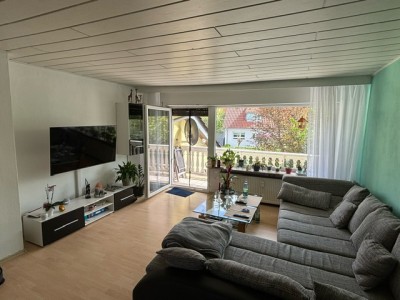 Helle Wohlfühlwohnung mit Süd-Balkon + Gartenblick in ruhiger Lage